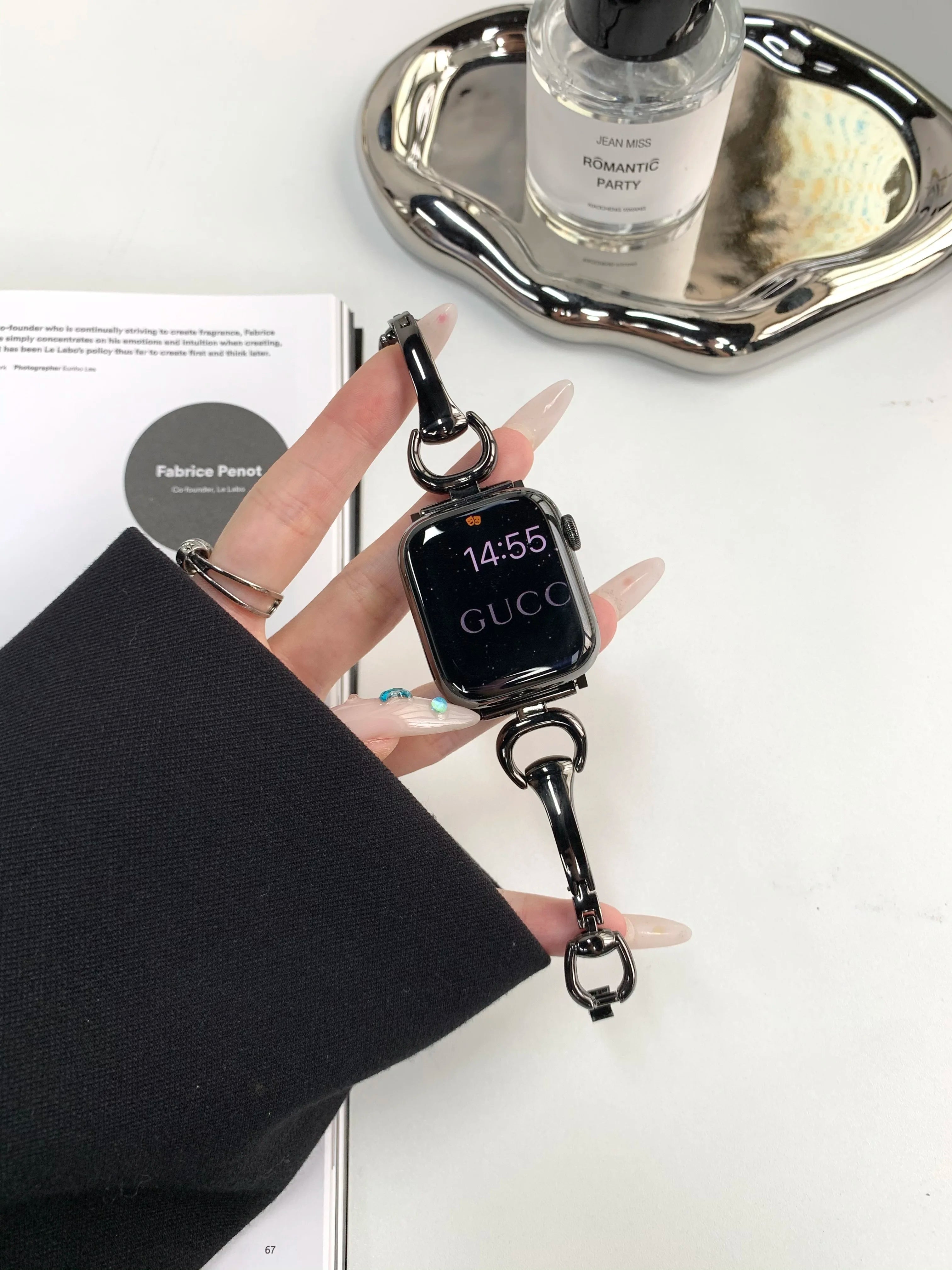 Nova Orbit Band for Apple Watch