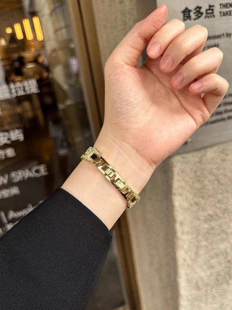 Stellar Link Band for Apple Watch