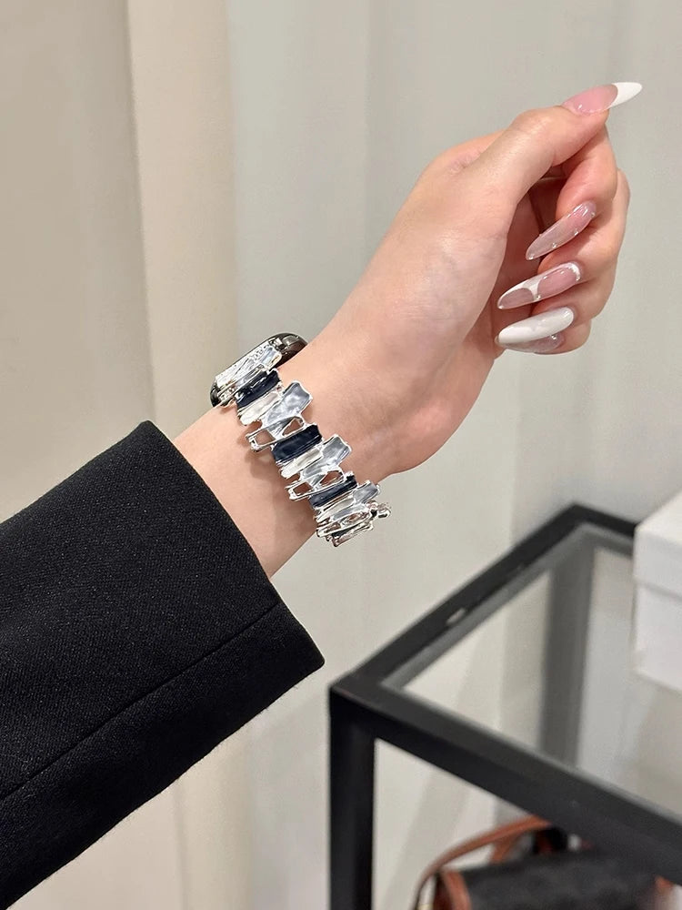 Solstice Helix Band for Apple Watch