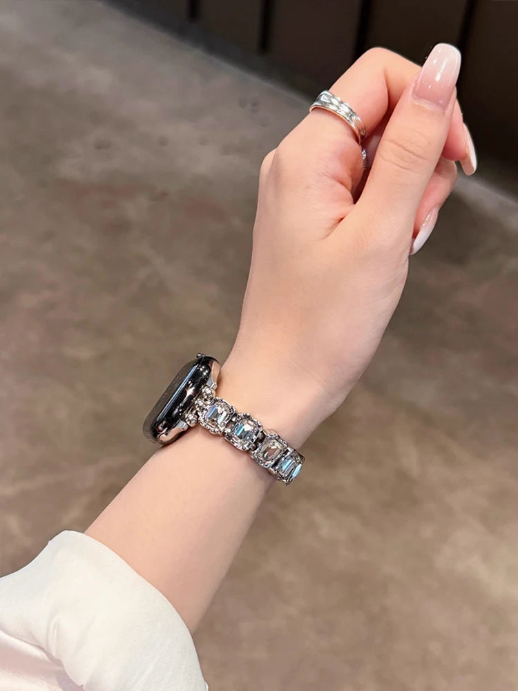 Aura Kinetic Band for Apple Watch